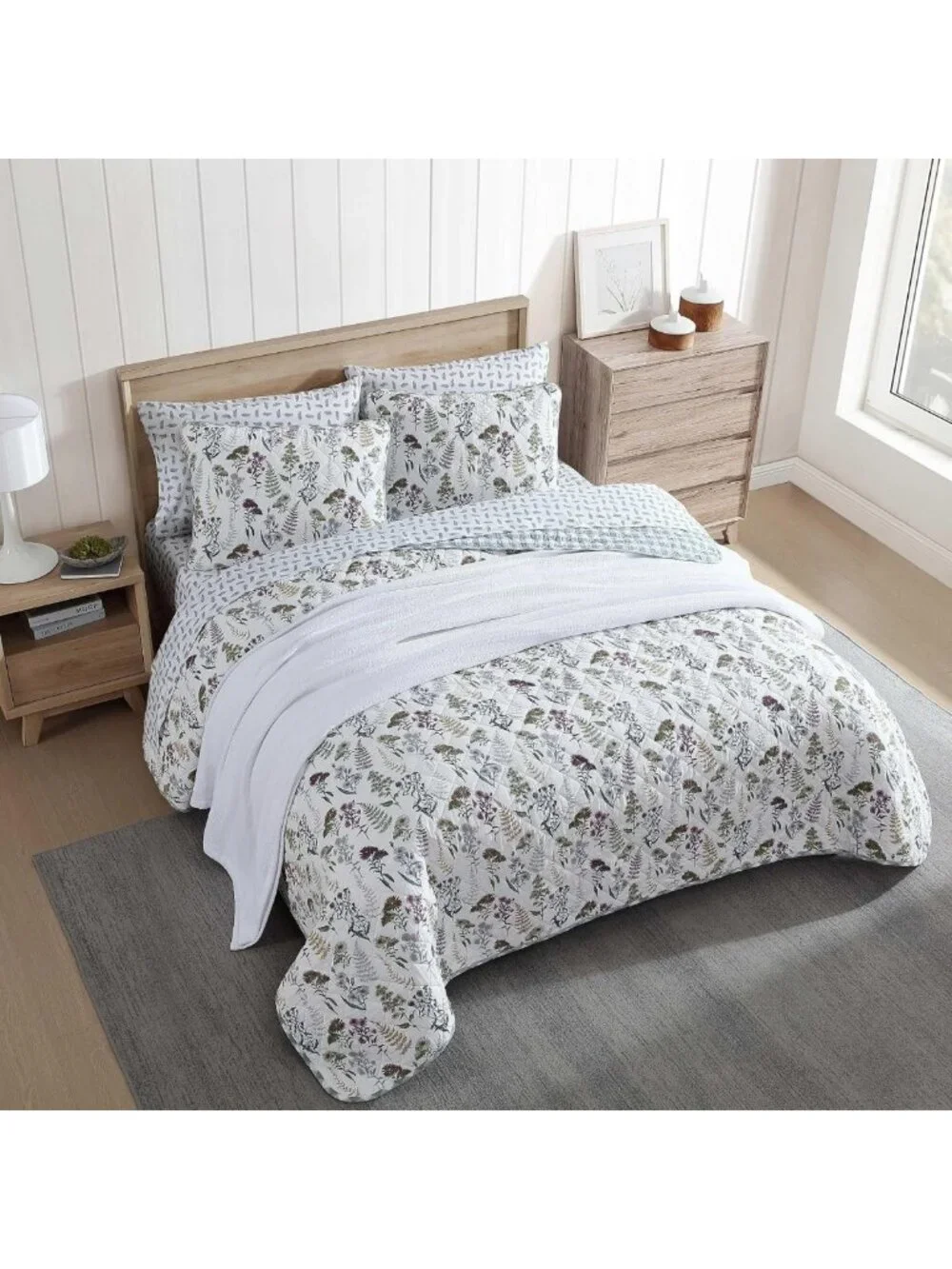Reversible King Quilt Set - Cotton Bedding, Floral & Plaid Shams, Home Decor